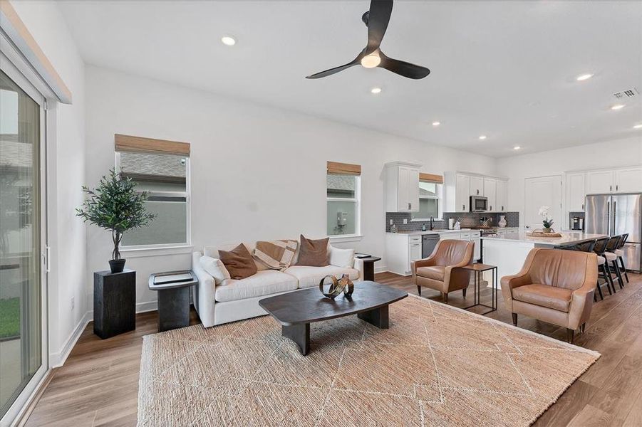 Furnished interior view inside a new home in , Parrish (Image 24).