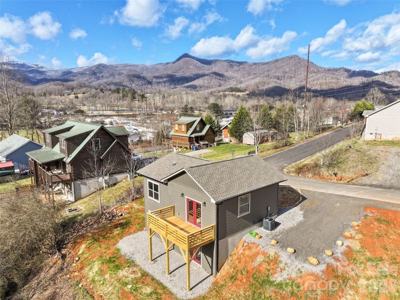 Image 35 of a home in .