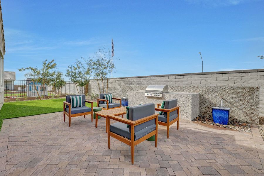 Representative exterior details of a home built from the Ginger by Mattamy Homes in Tyler Ranch, Buckeye (Image 28).