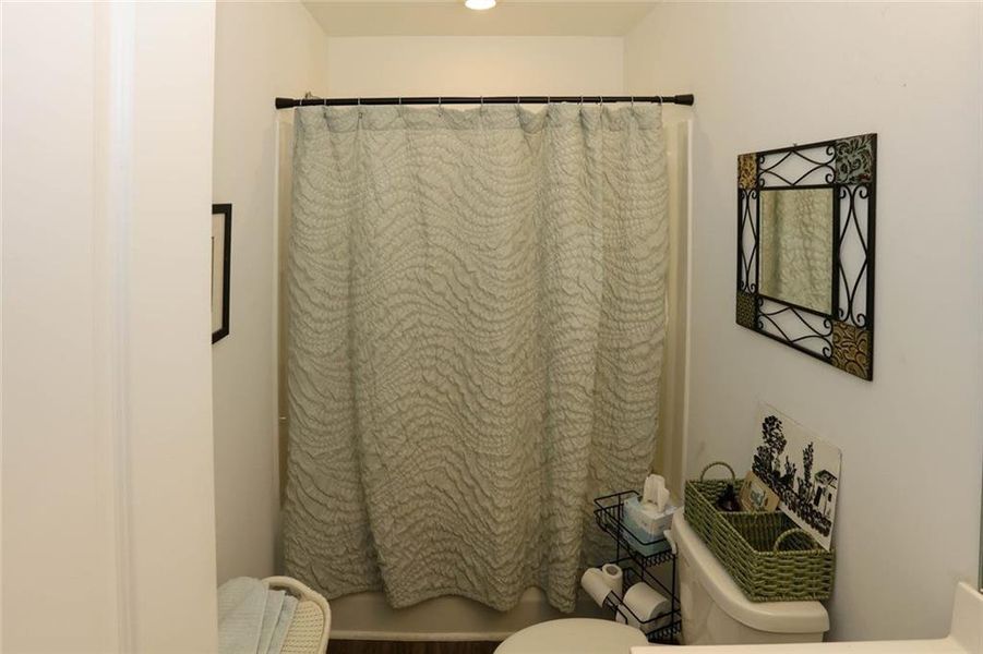 Furnished interior view inside a new home in Laurelwood, Douglasville (Image 44).