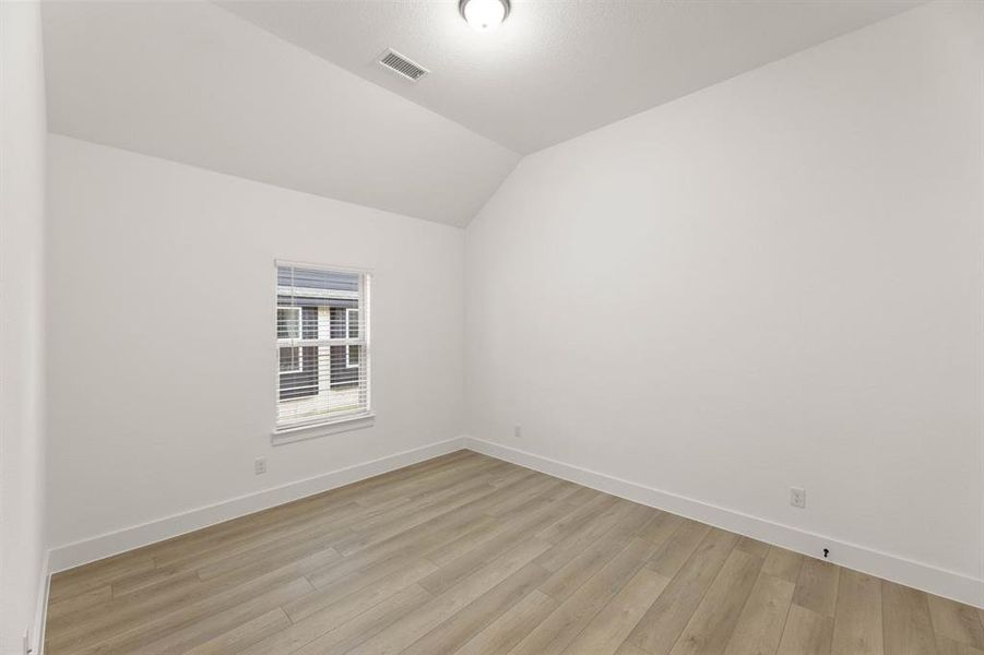 5209 Great Hollow-Bedroom-2