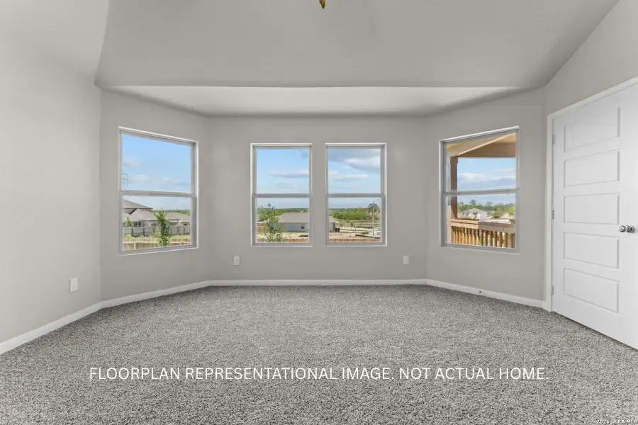 Spacious, unfurnished interior of a new home in Agave, San Antonio (Image 12).