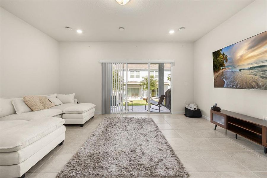 Furnished interior view inside a new home in , Davenport (Image 30).