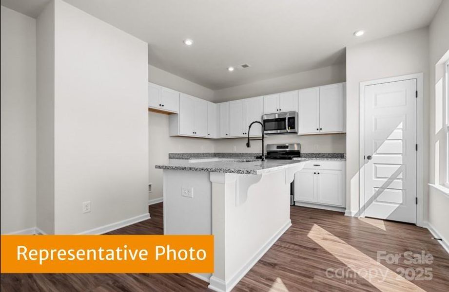 Image 8 of a home in Catawba Trace.