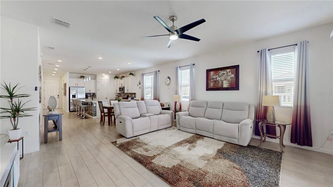 Furnished interior view inside a new home in , Winter Haven (Image 17).