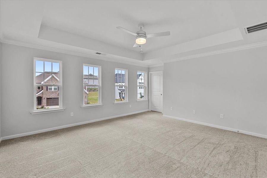 Spacious, unfurnished interior of a new home in Hanes Lake, Winston-Salem (Image 32).
