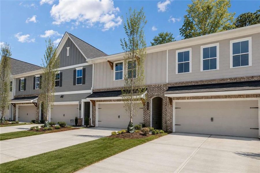 Front exterior of a new home in Cherokee Township, Acworth, GA, highlighting curb appeal (Image 19).