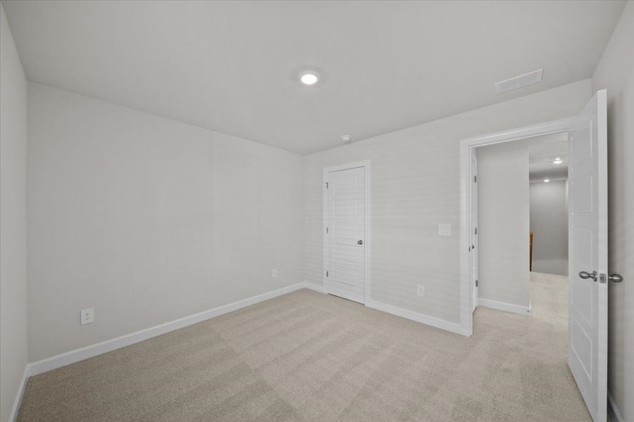 Spacious, unfurnished interior of a new home in Creek Ridge - Signature Collection, Spartanburg (Image 17).
