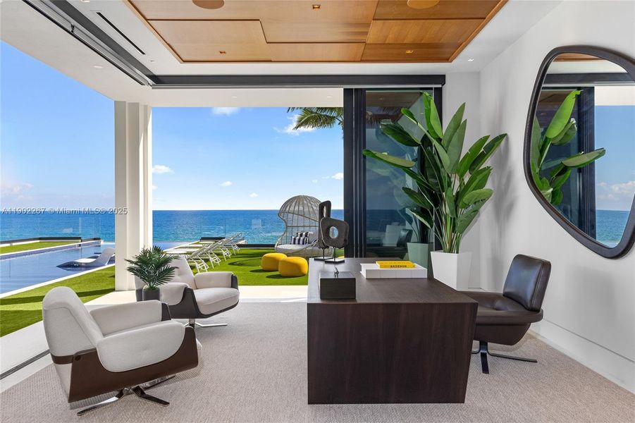 Exterior details and patio area of a home in , Fort Lauderdale (Image 26).