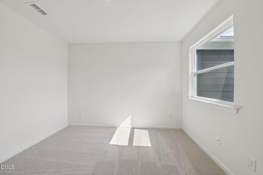 21-web-or-mls-2027 Oakdale Dr-S3103-021