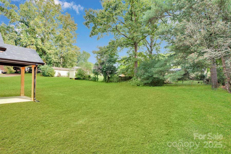 Natural landscape and outdoor views near  in Bessemer City (Image 19).
