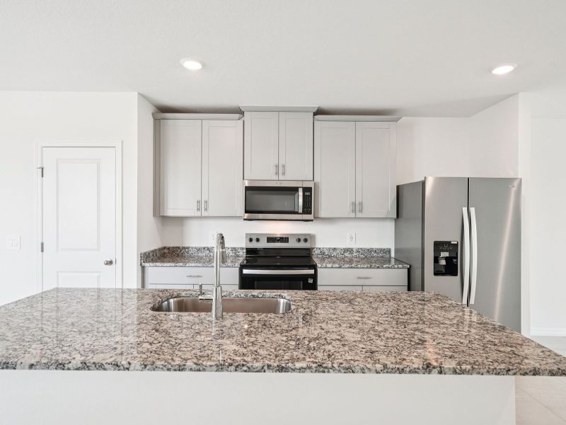 The Everglade floorplan at 903 Donahue Pass.