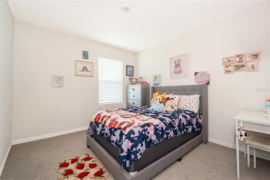 Furnished interior view inside a new home in Kindred, Kissimmee (Image 15).