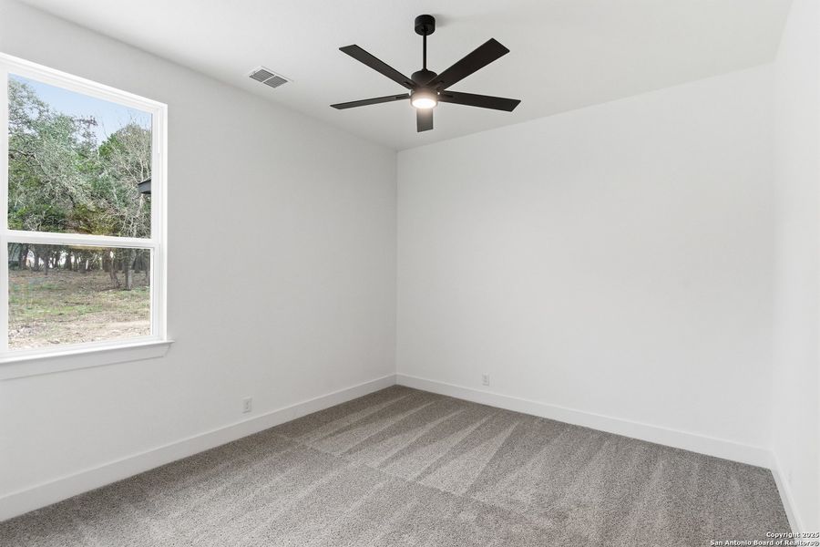 Spacious, unfurnished interior of a new home in Heimer Estates at Garden Ridge, San Antonio (Image 24).