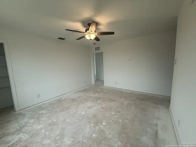 In-progress construction of a new home in Meadows at Hennersby Hollow 40's, San Antonio, TX (Image 22).