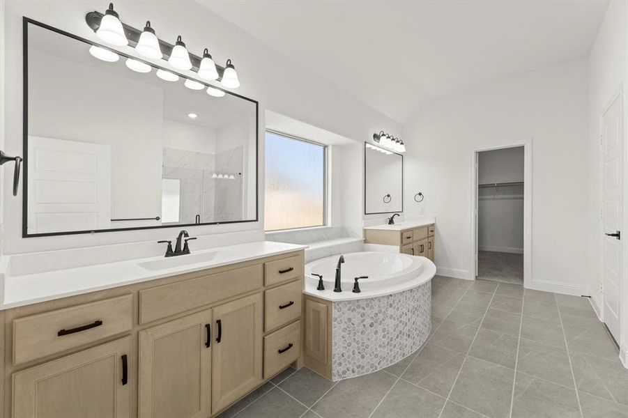 22. 610 Tenor - Bath 22. 610 Tenor - Bath