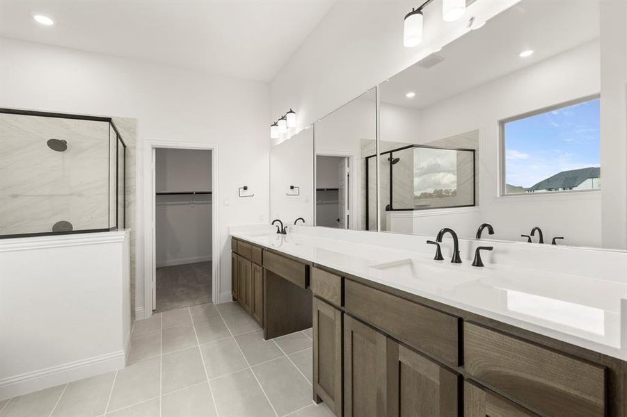 15. 4001 Tamarack - Bath 15. 4001 Tamarack - Bath