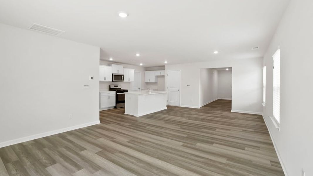 Spacious, unfurnished interior of a new home in Durbin Meadows, Fountain Inn (Image 23). Spacious, unfurnished interior of a new home in Durbin Meadows, Fountain Inn (Image 23).