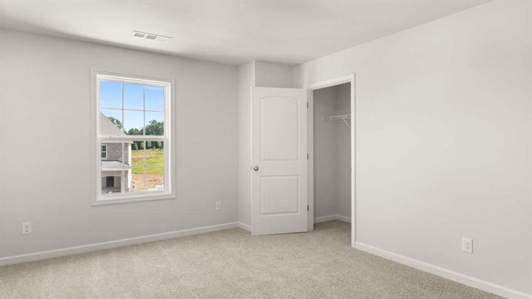 Spacious, unfurnished interior of a new home in Holland Estates, Powder Springs (Image 20). Spacious, unfurnished interior of a new home in Holland Estates, Powder Springs (Image 20).