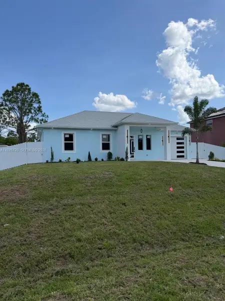 Exterior details and patio area of a home in , Lehigh Acres (Image 18).