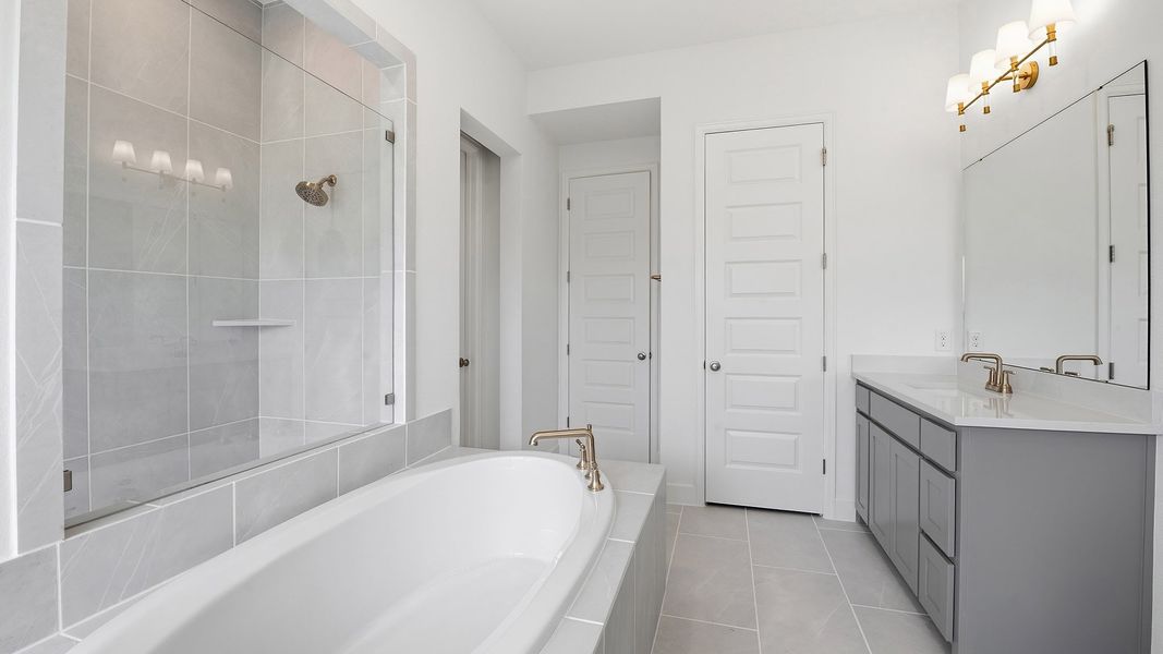 Furnished interior view inside a new home in Cambridge Crossing, Celina (Image 13).