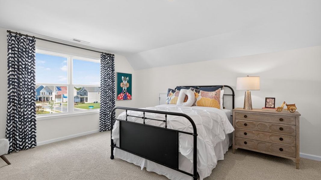 Representative furnished interior of a home built from the Fleetwood by D.R. Horton in The Manors at Martin Farms, Aberdeen (Image 15).