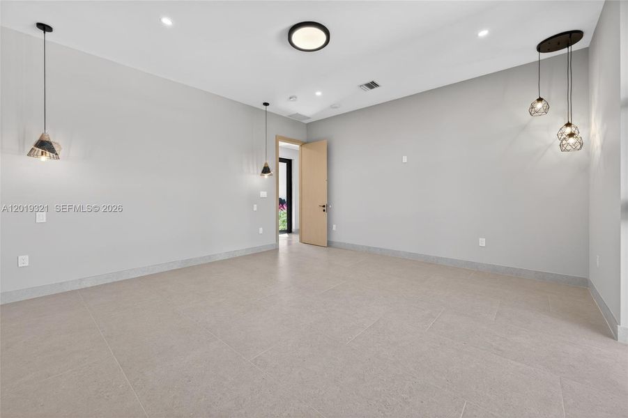 Spacious, unfurnished interior of a new home in , Southwest Ranches (Image 52).