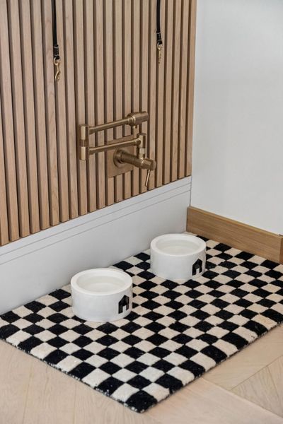 Close-up of interior finishes inside a home in , Charleston (Image 19). Close-up of interior finishes inside a home in , Charleston (Image 19).