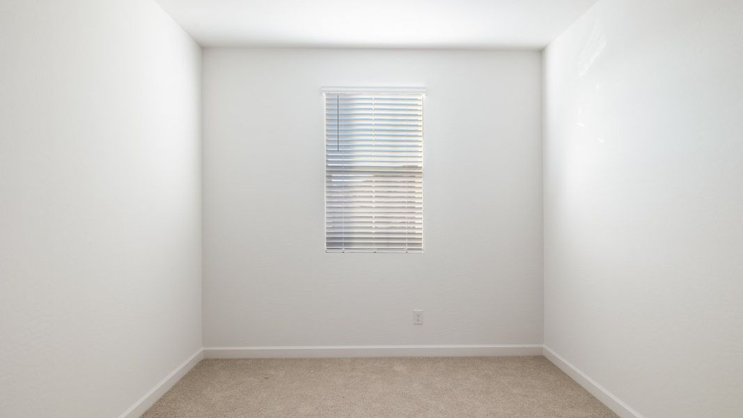 Spacious, unfurnished interior of a new home in Aloravita, Peoria (Image 37).