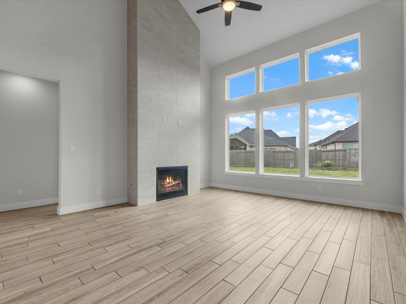 Spacious, unfurnished interior of a new home in Cross Creek Ranch, Fulshear (Image 14). Spacious, unfurnished interior of a new home in Cross Creek Ranch, Fulshear (Image 14).