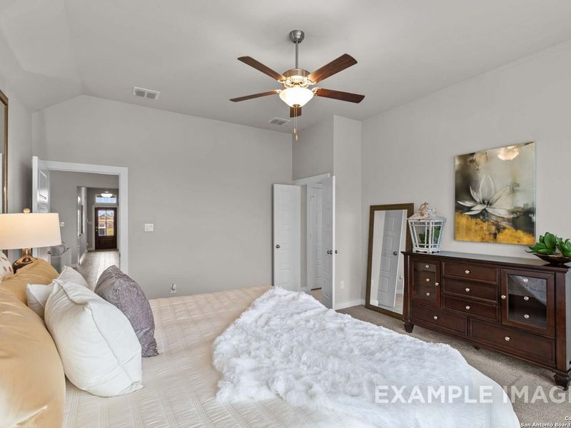 Furnished interior view inside a new home in Hannah Heights, Seguin (Image 32).