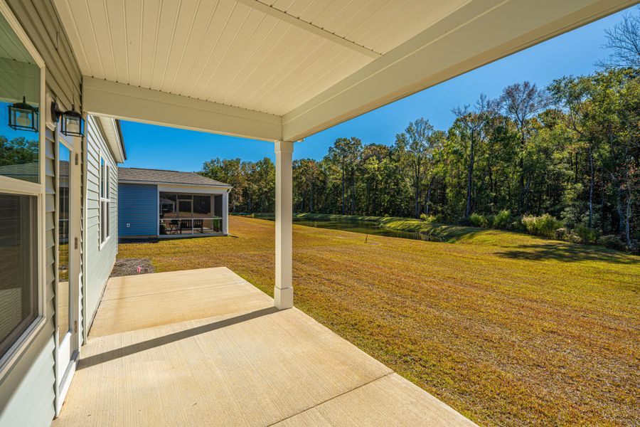 Exterior details and patio area of a home in Cedar Glen Preserve, Huger (Image 4).
