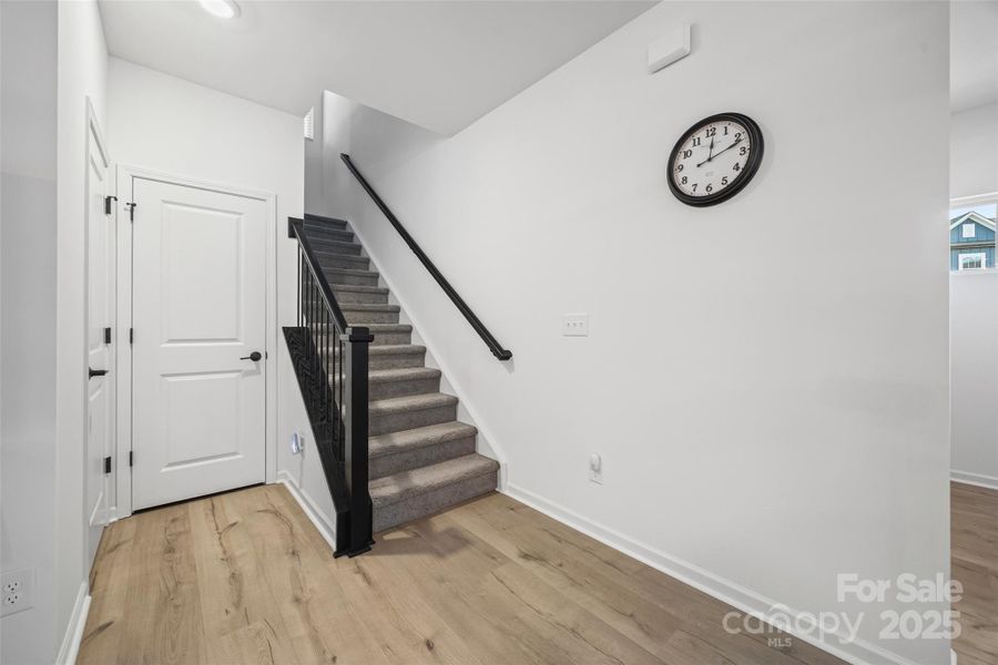 Spacious, unfurnished interior of a new home in , York (Image 23).