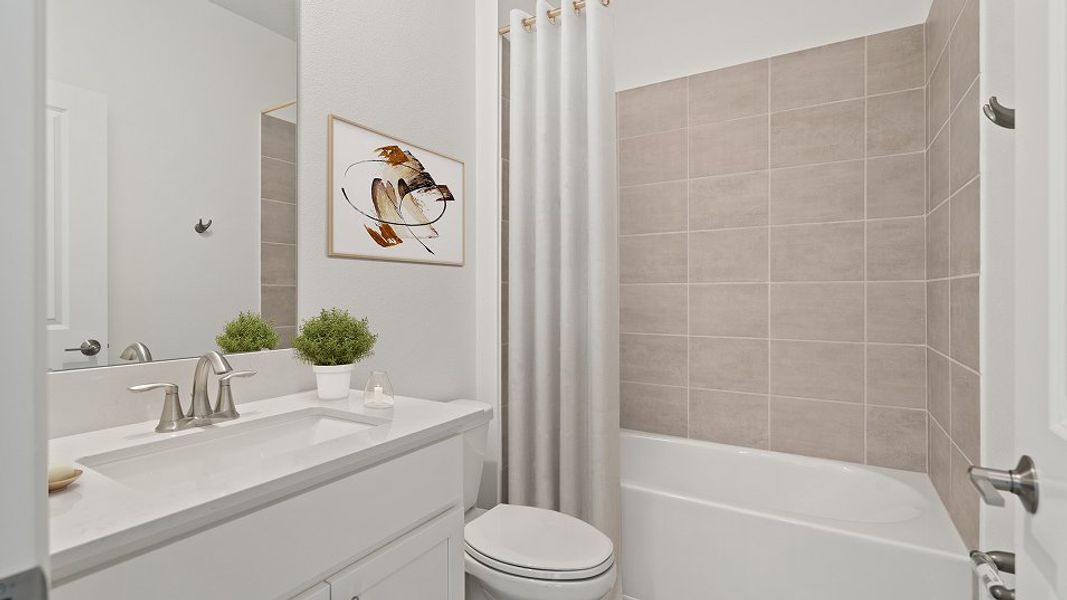 3014 Alexander Palm Bath4 F2 7 28 25