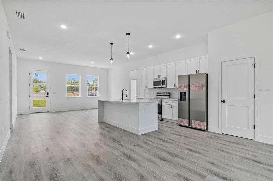 Image 41 of a home in .