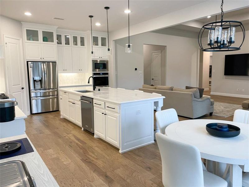 Kitchen and Breakfast Nook