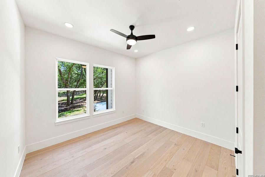 Spacious, unfurnished interior of a new home in , Boerne (Image 21).