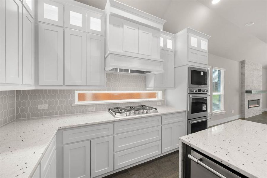 9925 Villa Verde- Primary Suite-2