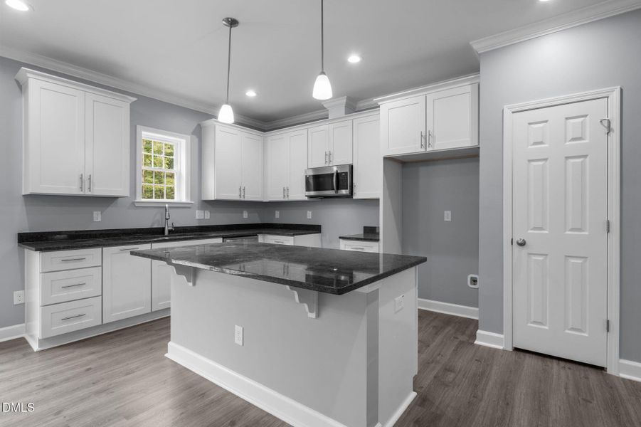 24-web-or-mls-P1084620 24-web-or-mls-P1084620