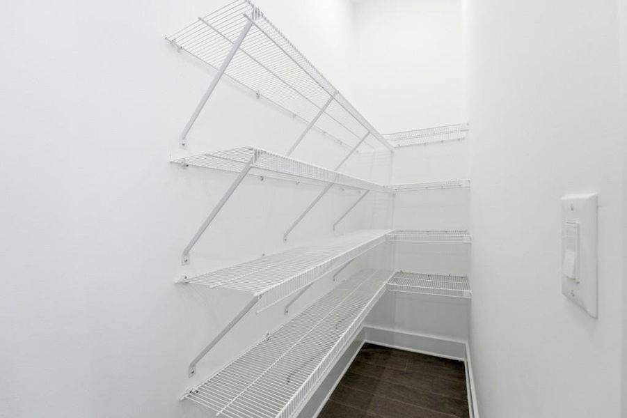 Spacious, unfurnished interior of a new home in , Roswell (Image 17).