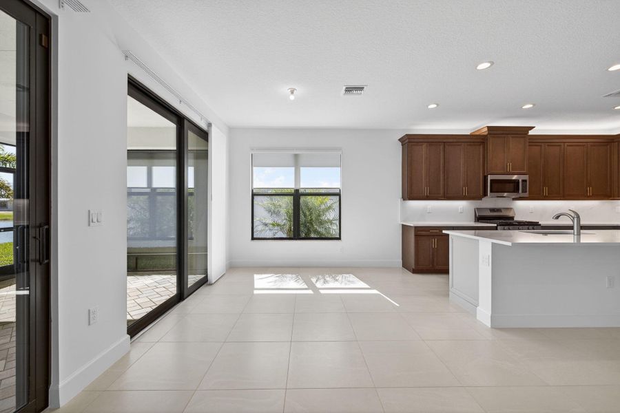 10-web-or-mls-3A5A8943