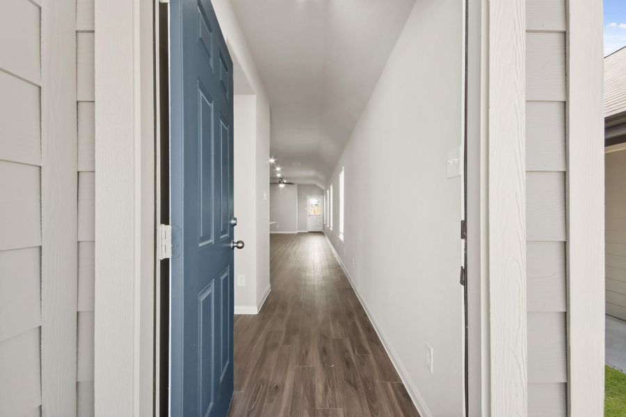 Spacious, unfurnished interior of a new home in Ridgeland Hills, Willis (Image 18). Spacious, unfurnished interior of a new home in Ridgeland Hills, Willis (Image 18).