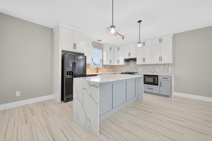 Furnished interior view inside a new home in , Cleveland (Image 7).