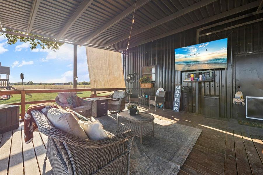 Community amenities in , Milford (Image 23).