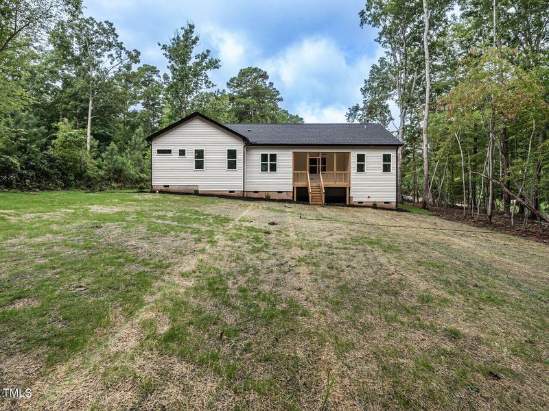 034-1280x960-back-of-home