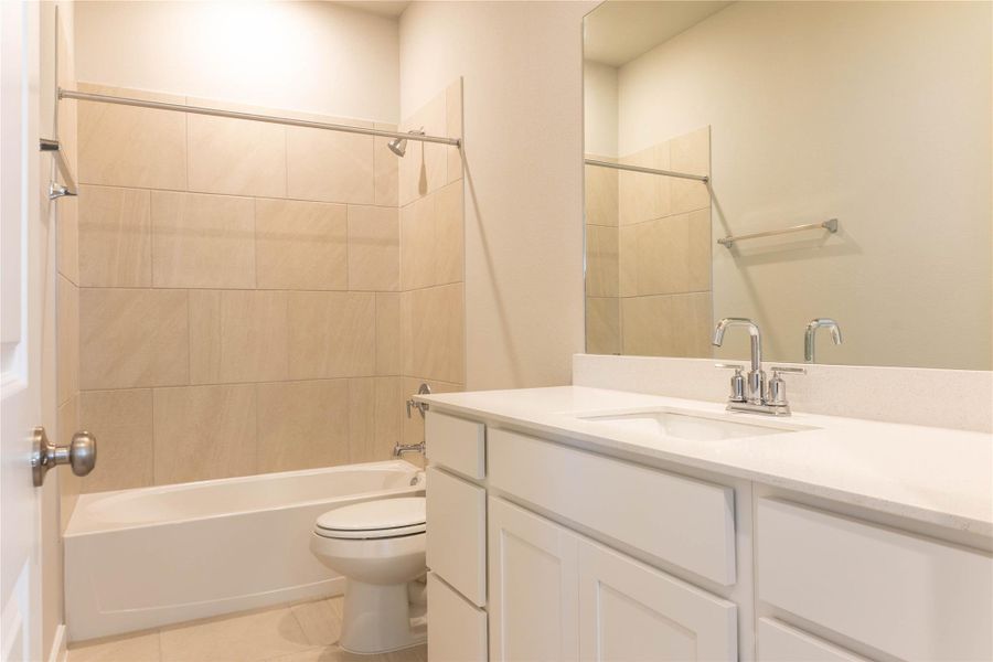 Furnished interior view inside a new home in La Segarra 40', Brookshire (Image 6).