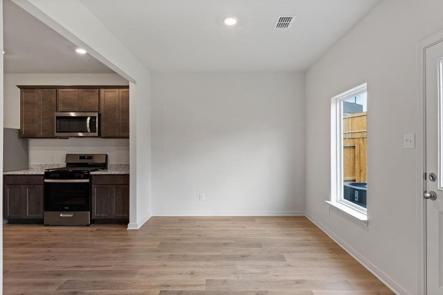 Spacious, unfurnished interior of a new home in Big Sky Estates, Ponder (Image 5).