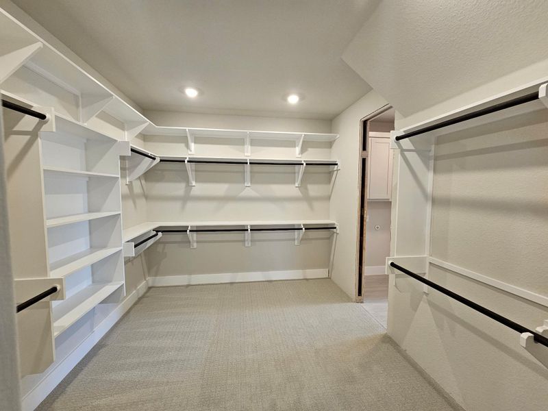 Image 23 of a home in Blackhawk in Pflugerville. Image 23 of a home in Blackhawk in Pflugerville.