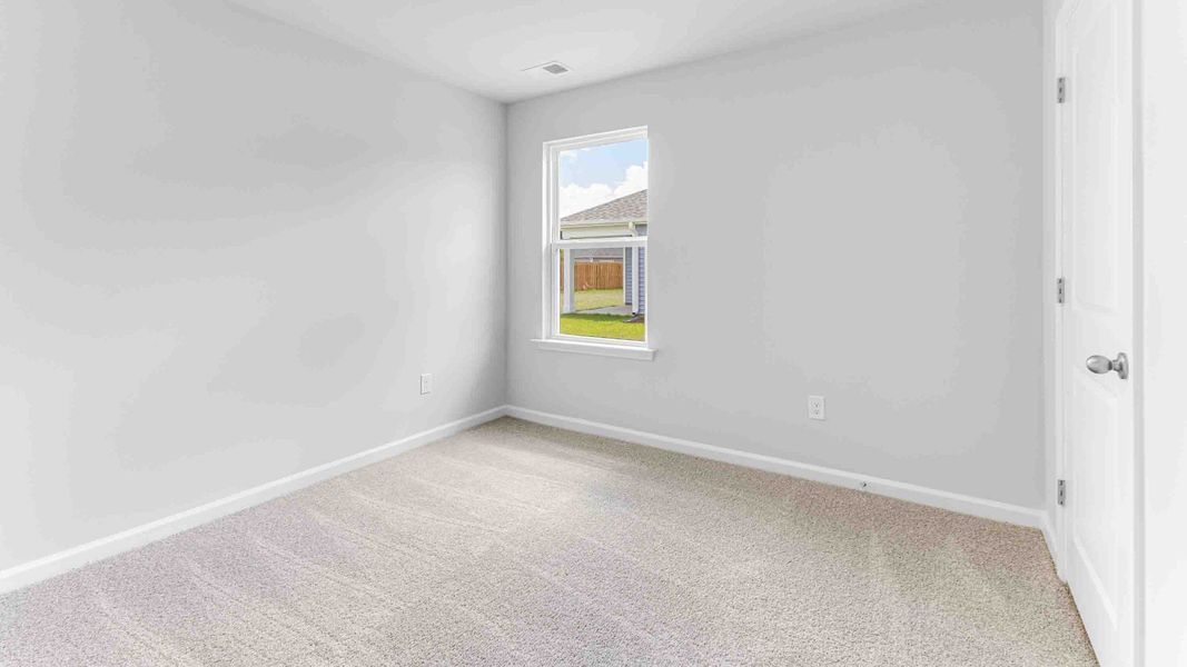 Spacious, unfurnished interior of a new home in Vineyard Trail, Jacksonville (Image 13). Spacious, unfurnished interior of a new home in Vineyard Trail, Jacksonville (Image 13).