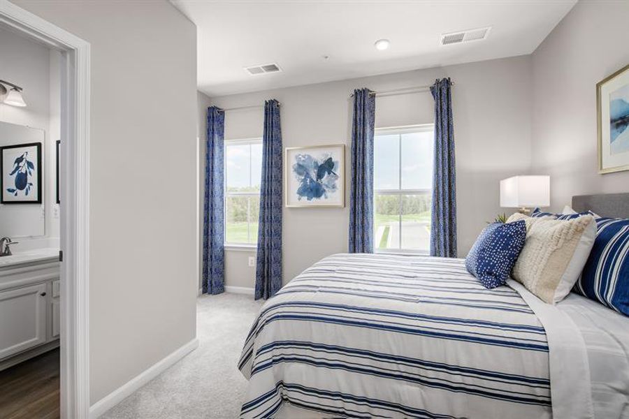 Representative furnished interior of a home built from the Traditional Clarendon by Ryan Homes in Northerly, Charlotte (Image 21).